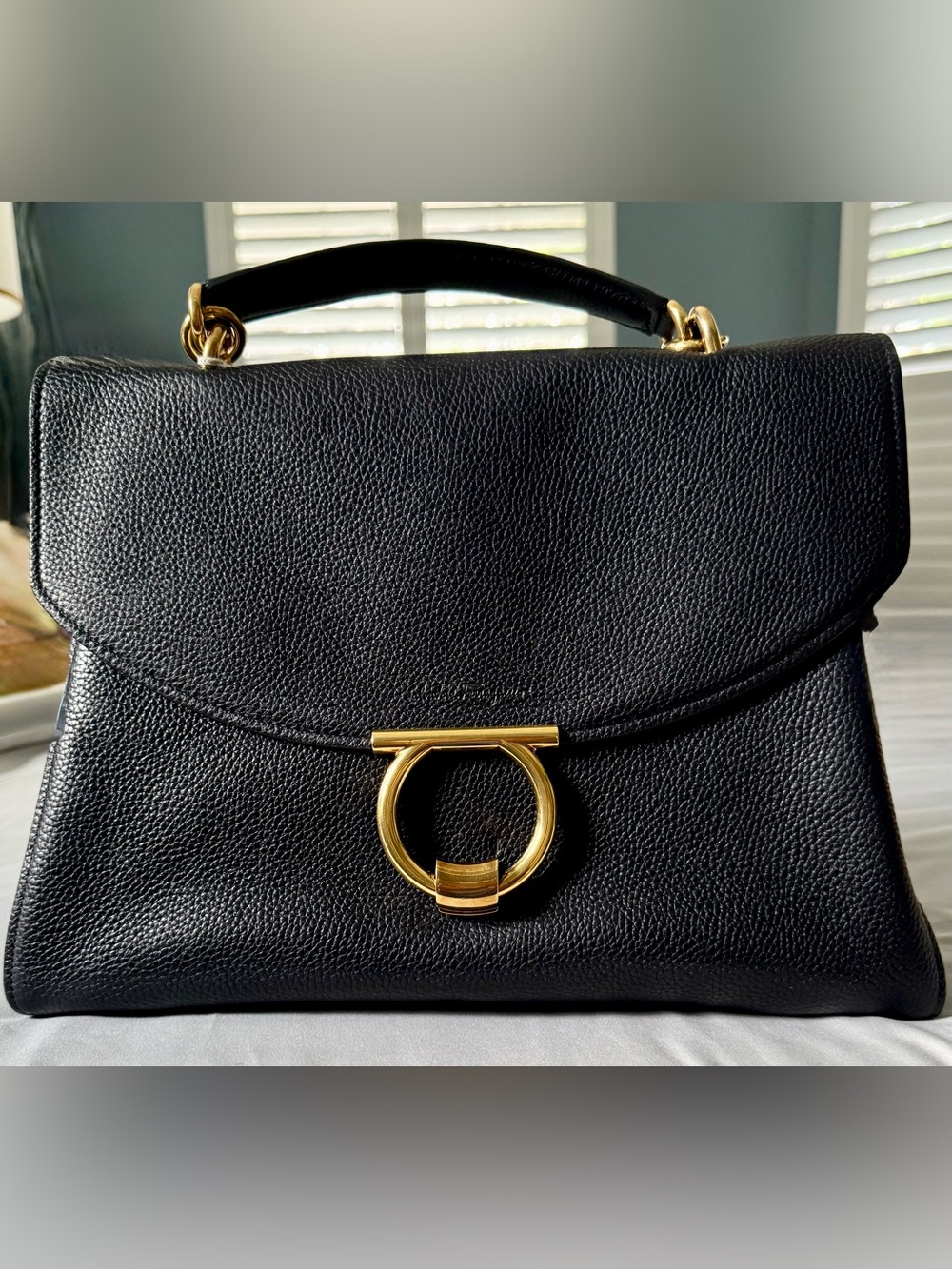 Salvatore Ferragamo Margot Satchel Leather Large - Picture 2 of 10